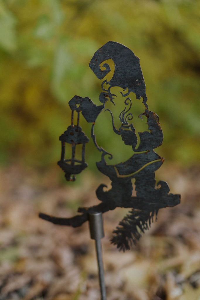 Lantern Gnome